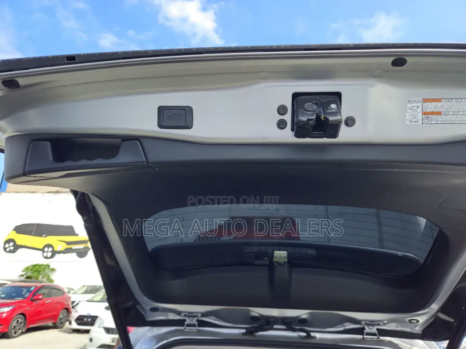 Toyota RAV4 Limited AWD 2019 Silver