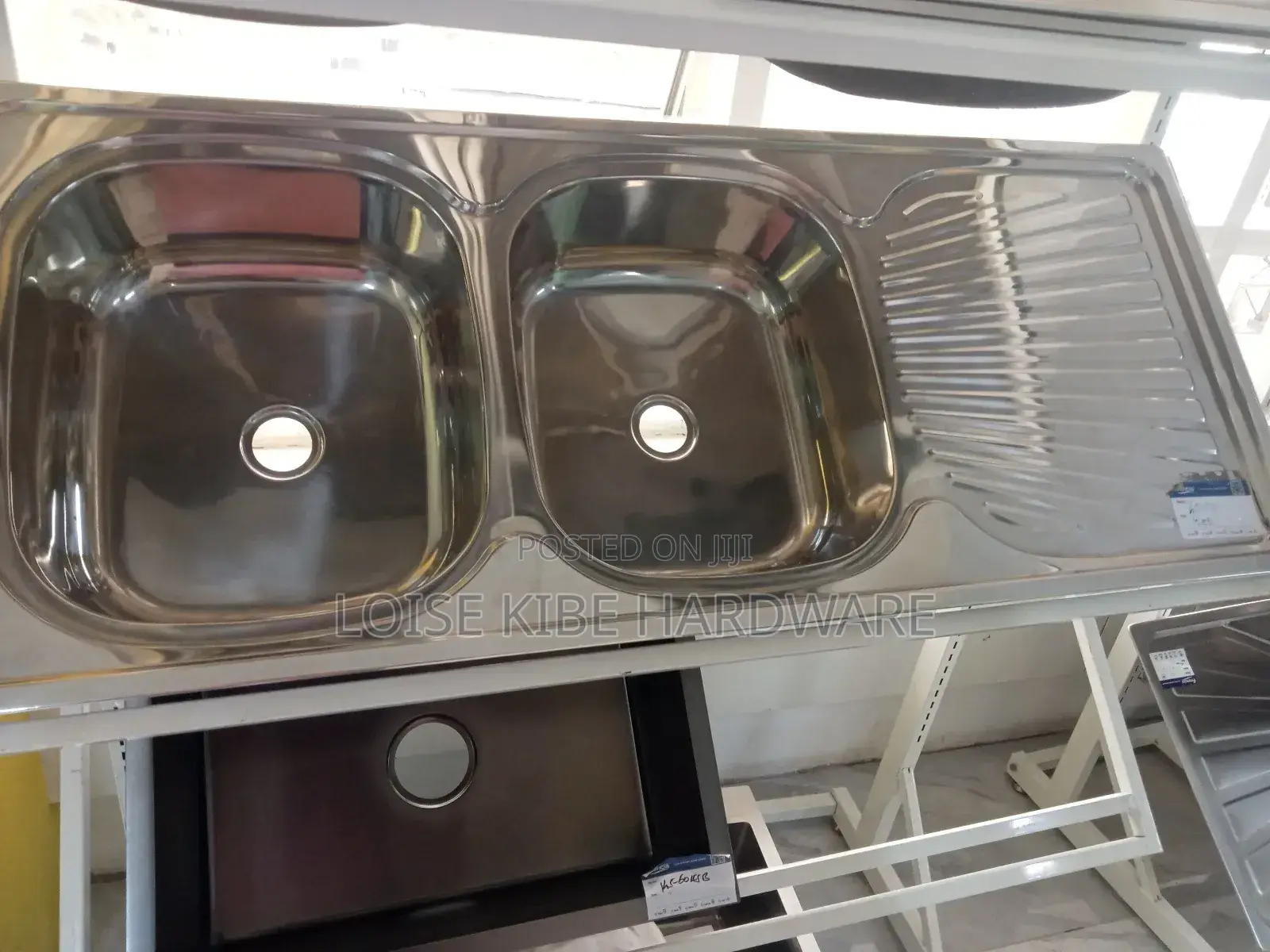 Good Quality Kitchen Sink Available