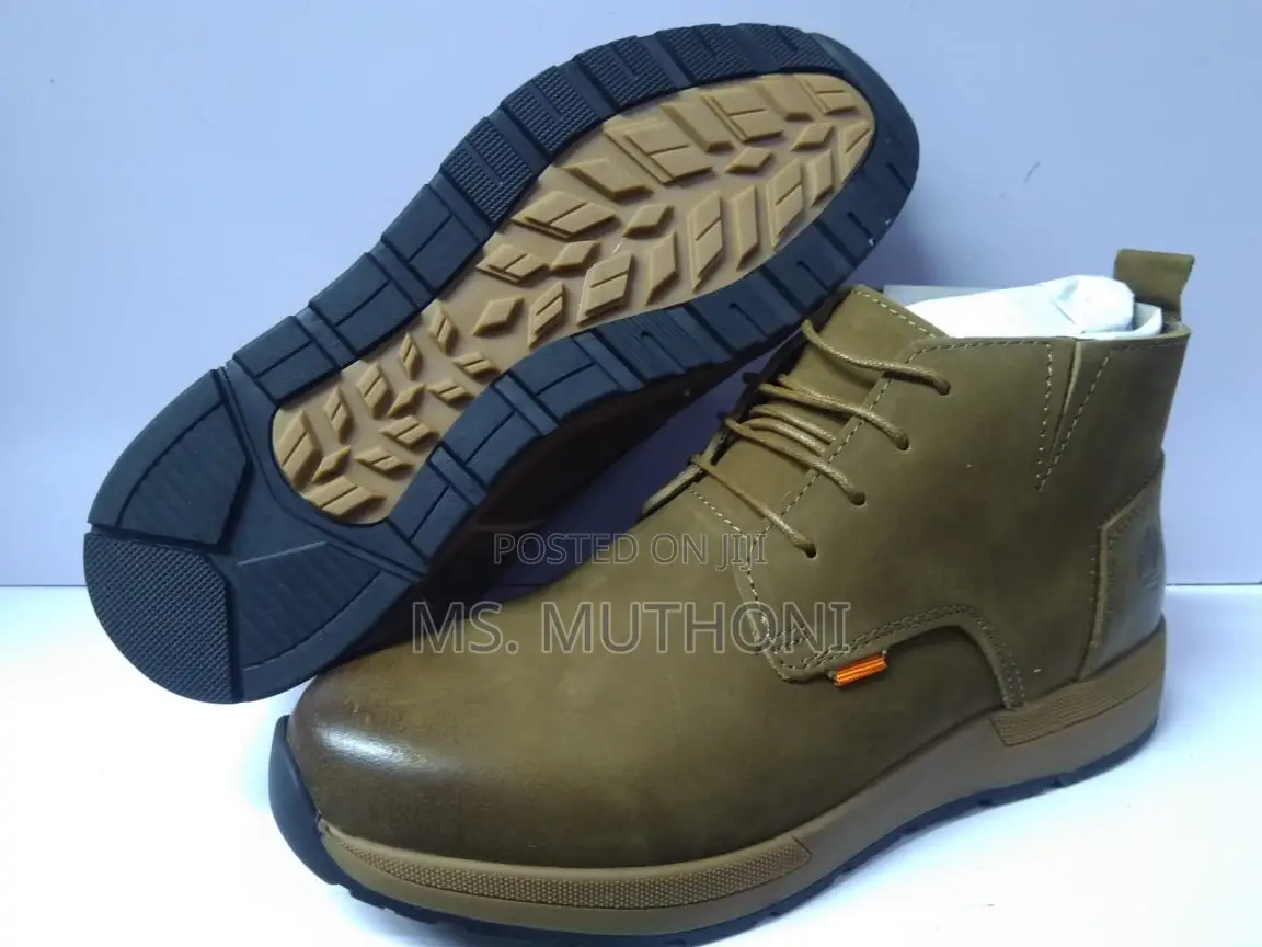 Quality Men Low Cut Boots