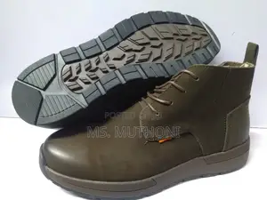 Quality Men Low Cut Boots