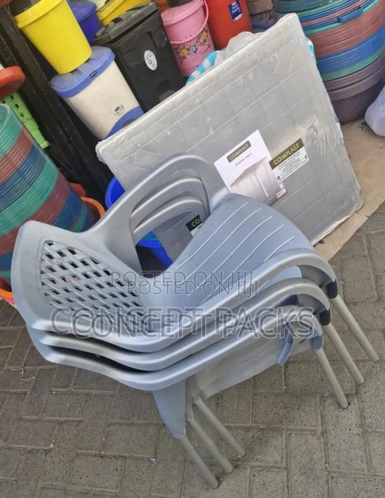 3 Chair + 1 Table Set.