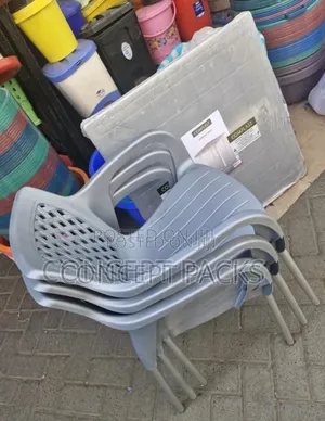 3 Chair + 1 Table Set.