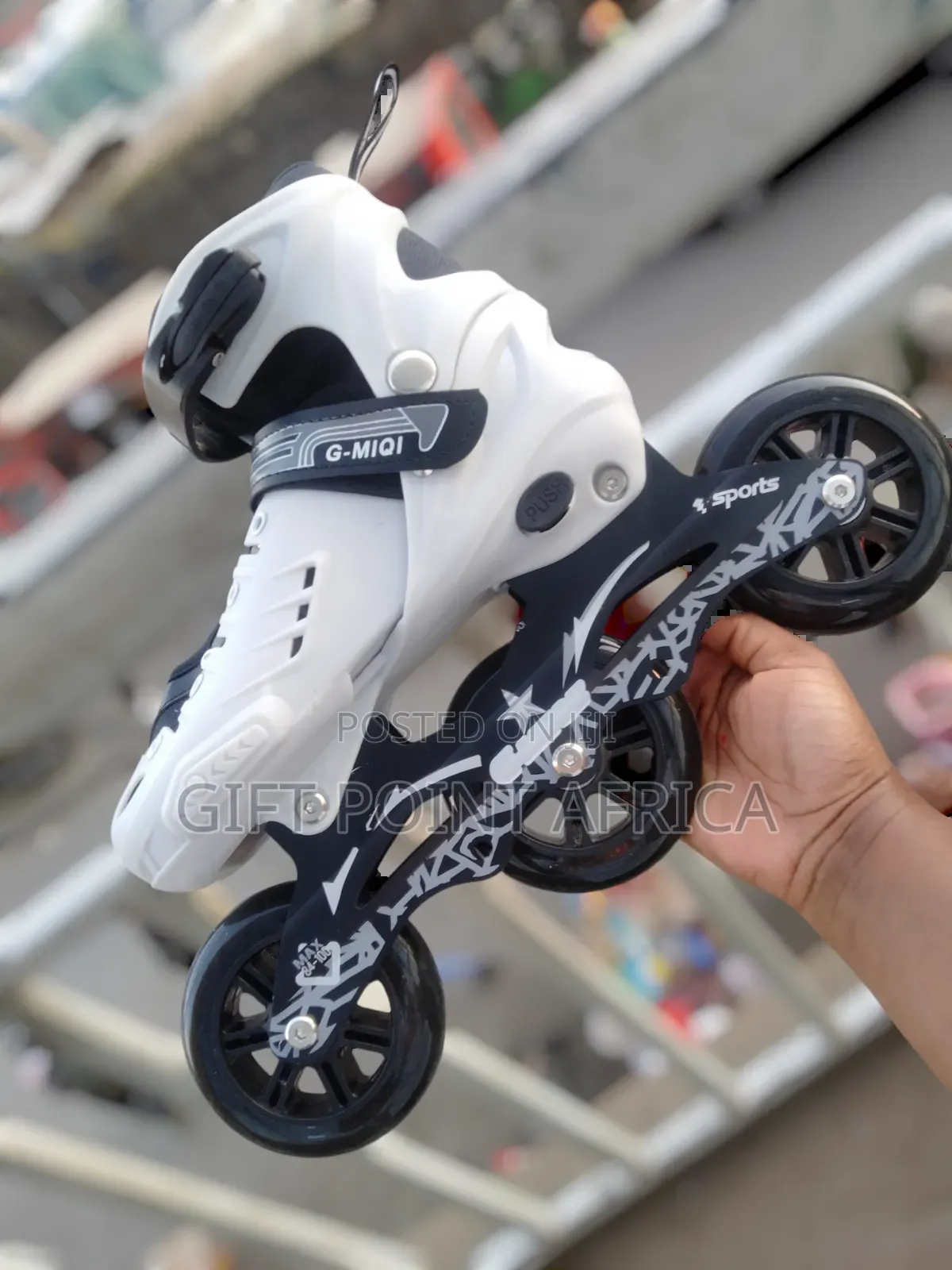 Professional Speed Skates With 3 Big Wheels (Tri-Skates )