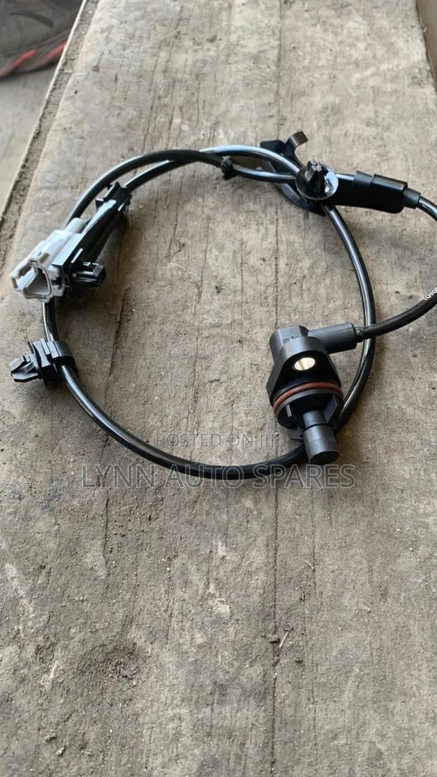 Old Model Hilux Vigo Complete Rear Abs Sensor