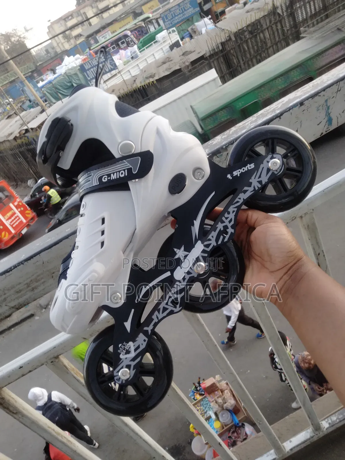 Professional Speed Skates With 3 Big Wheels (Tri-Skates )
