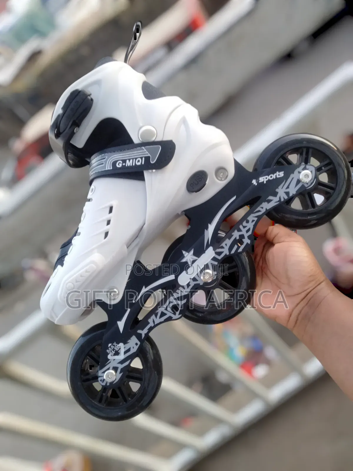 Professional Speed Skates With 3 Big Wheels (Tri-Skates )