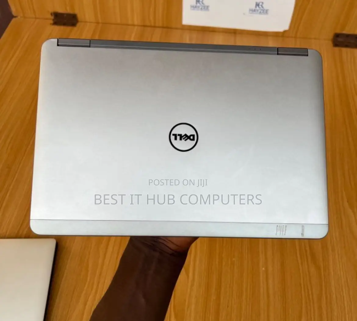 Laptop Dell Latitude 7450 8GB Intel Core i5 HDD 500GB