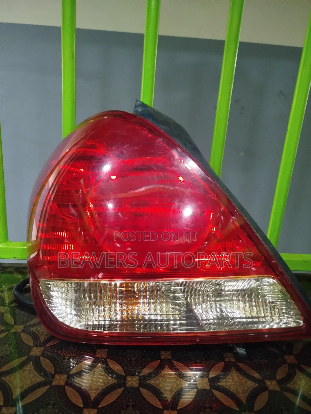 Nissan Sylphy N16 Taillight