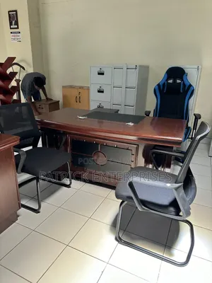 Executive Mahogany Impotent Office/Home Desk 1.6mtr