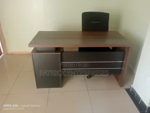 Executive Imported Office Desk 1.4 Mtrs