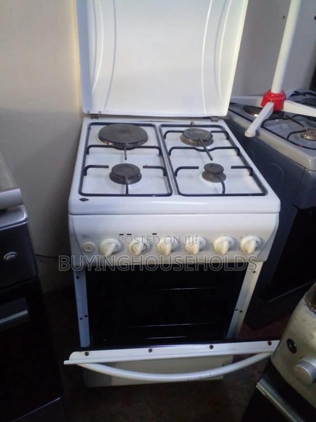 Ramtons 50x55 Cooker3+1(Electric Oven) - thumbnail 2