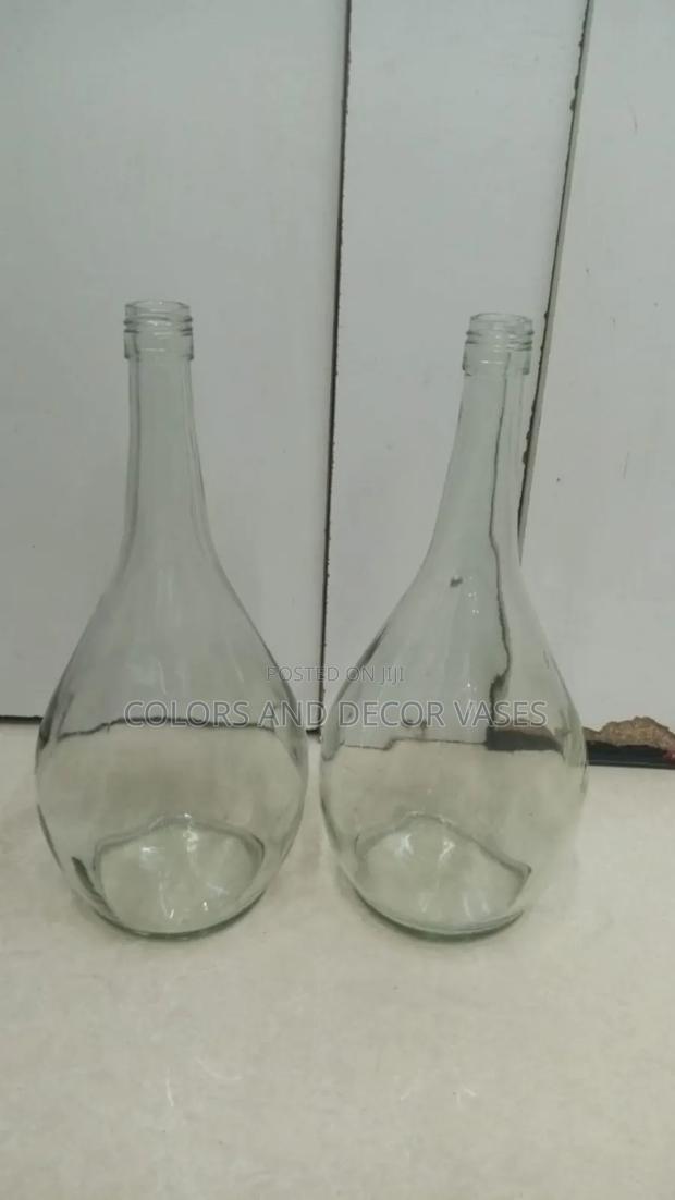Round Glass Vases - main view