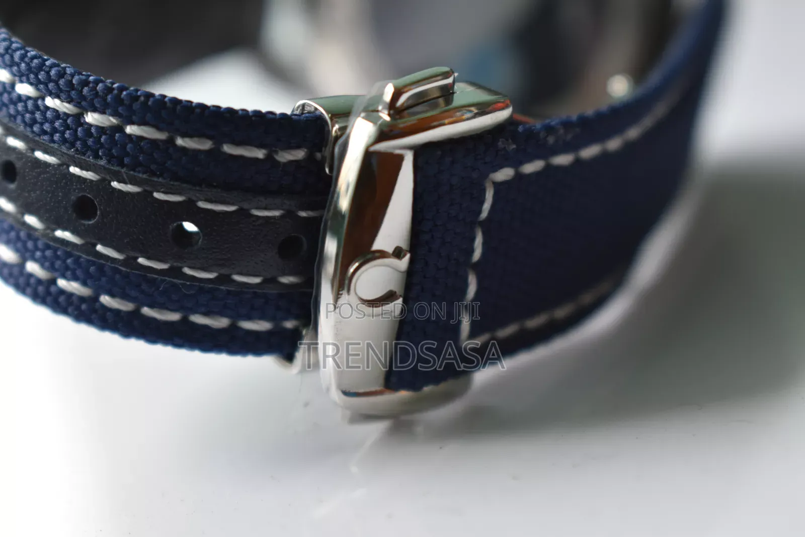 Omega Speedmaster Snoopy Blue