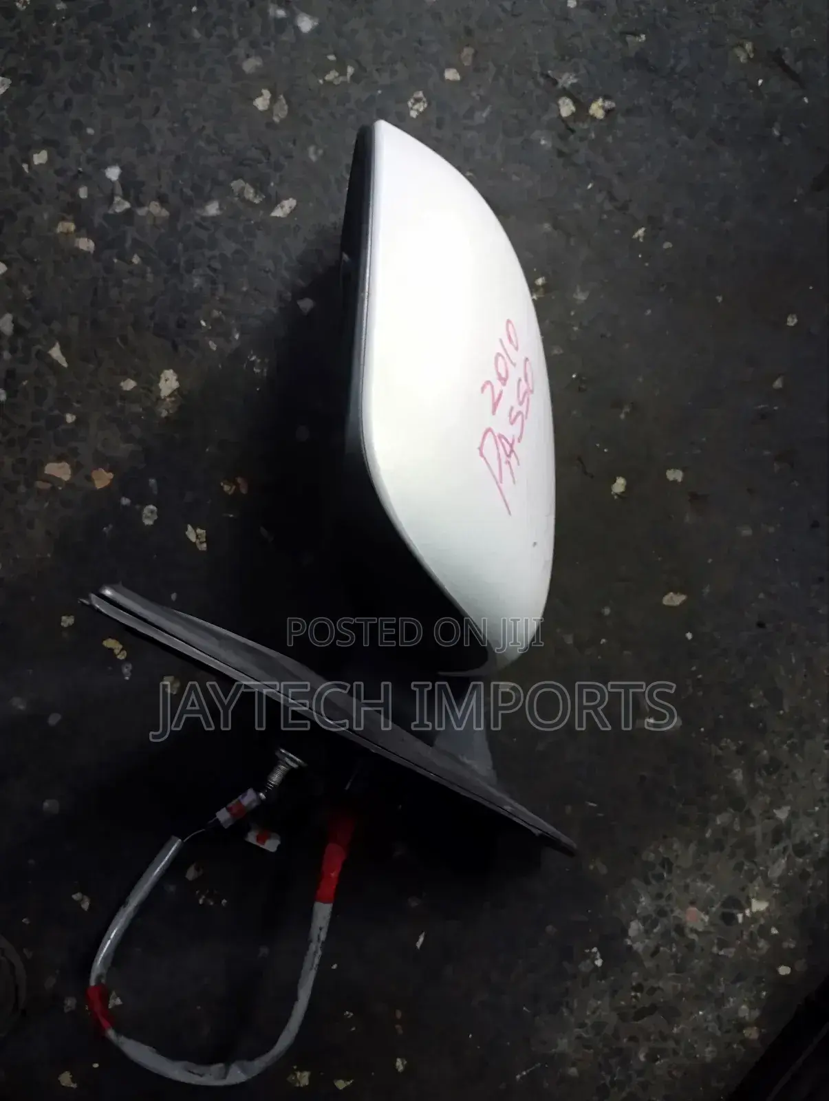 Passo 2012 LHS Sidemirror