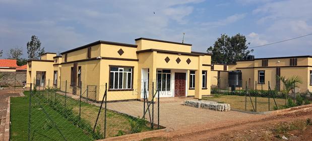 3bdrm Bungalow in Kimunyu, Kenyatta Road / Theta  for sale
