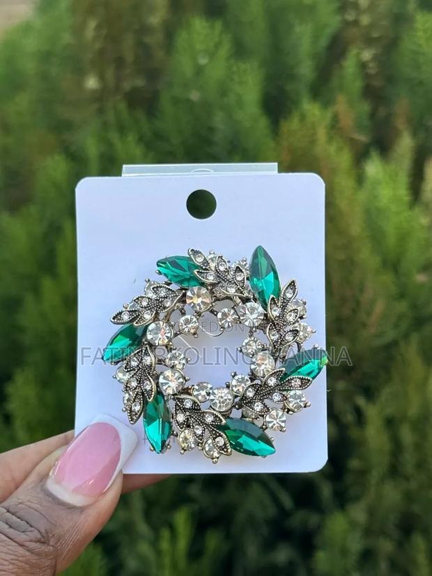 Luxury Brooches - main view