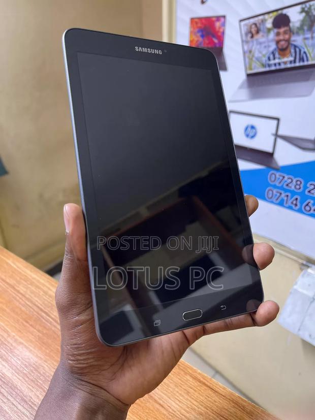 Samsung Galaxy Tab E 8.0 32 GB Black - thumbnail 3