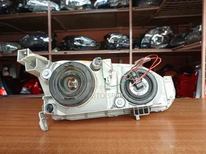 Levin 111 LHS Crystal Clear Headlight Complete With Bulbs