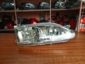 RHS Headlight Levin 111 Crystal Clear Headlight Complete