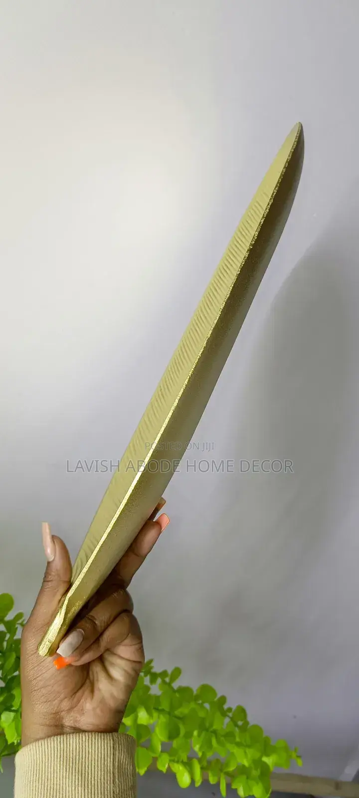 Decorating Leaf Tray for Keys and Candy