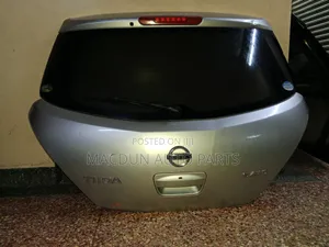 Nissan Tiida Boot Tailgate
