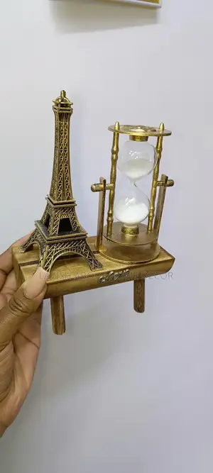 Effiel Tower With Hour Glass Decor - Gift Idea