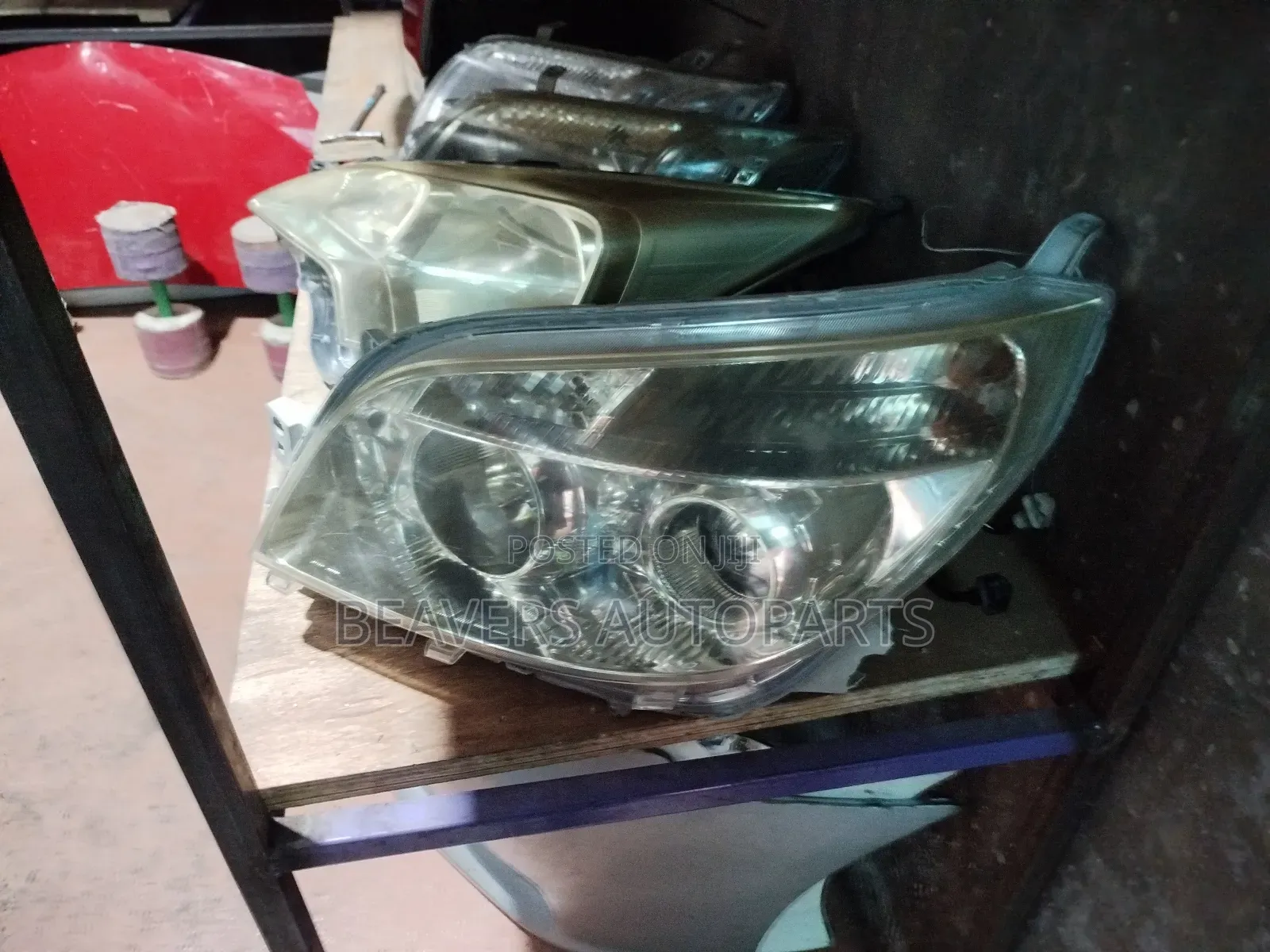 Toyota Rush Headlight