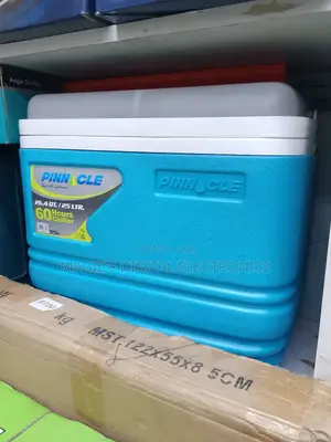 25litre Durable Cooler Box