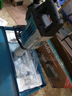 Makita Demolisher 2000 Watts - thumbnail 2
