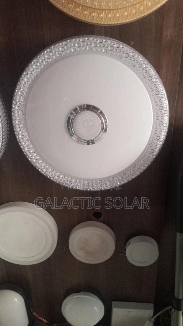 Full Moon With Bluetooth - main view