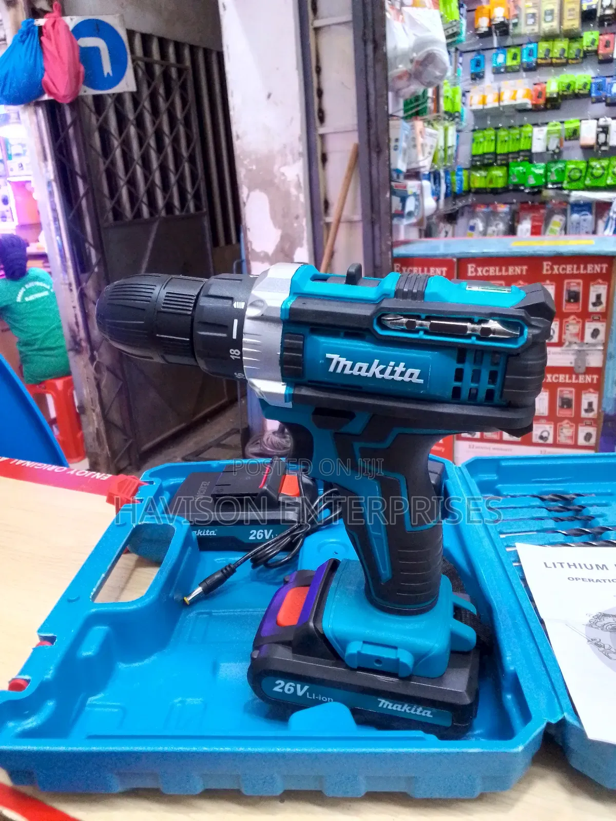 26V Makita Cordless/Rechargeable Drill