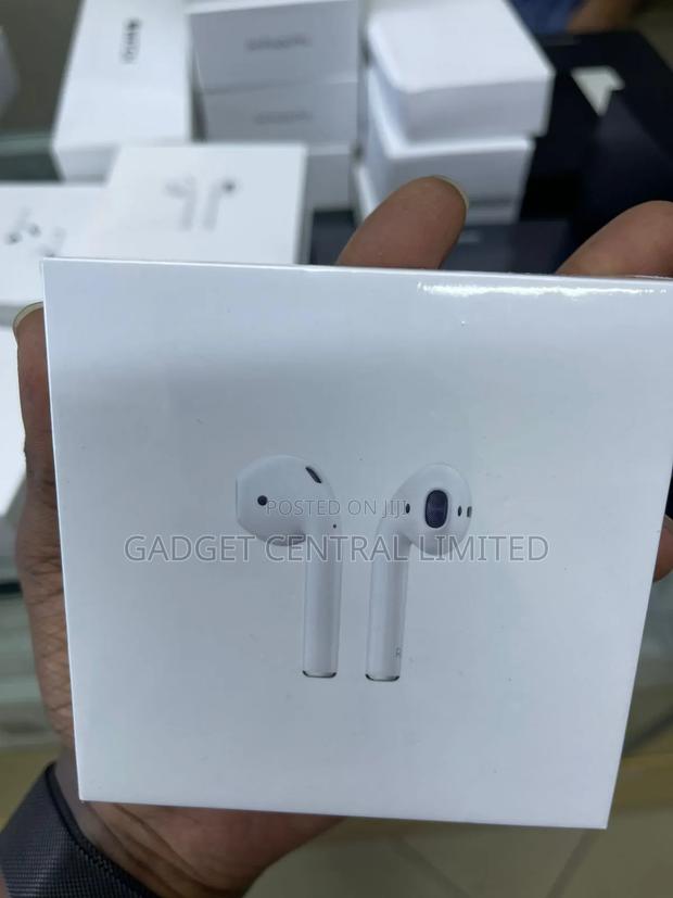 Apple Airpods 2 - main view