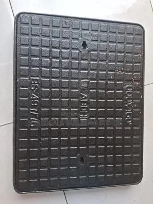 Heavy Duty Cast Iron Manhole Covers-450×600mm