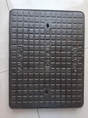 Heavy Duty Cast Iron Manhole Covers-450×600mm