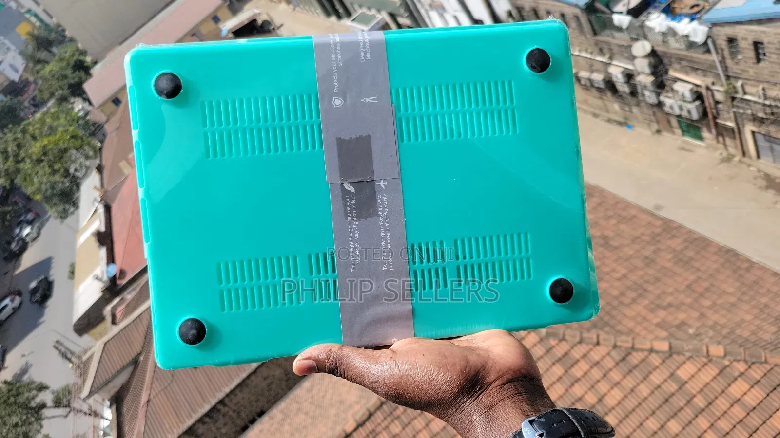 The Hard Shell Case for Apple Macbook Pro (13-Inch)