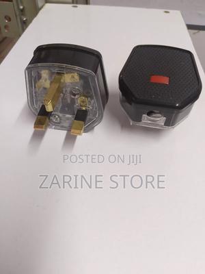 Fused Plug 250v 13A - thumbnail 2