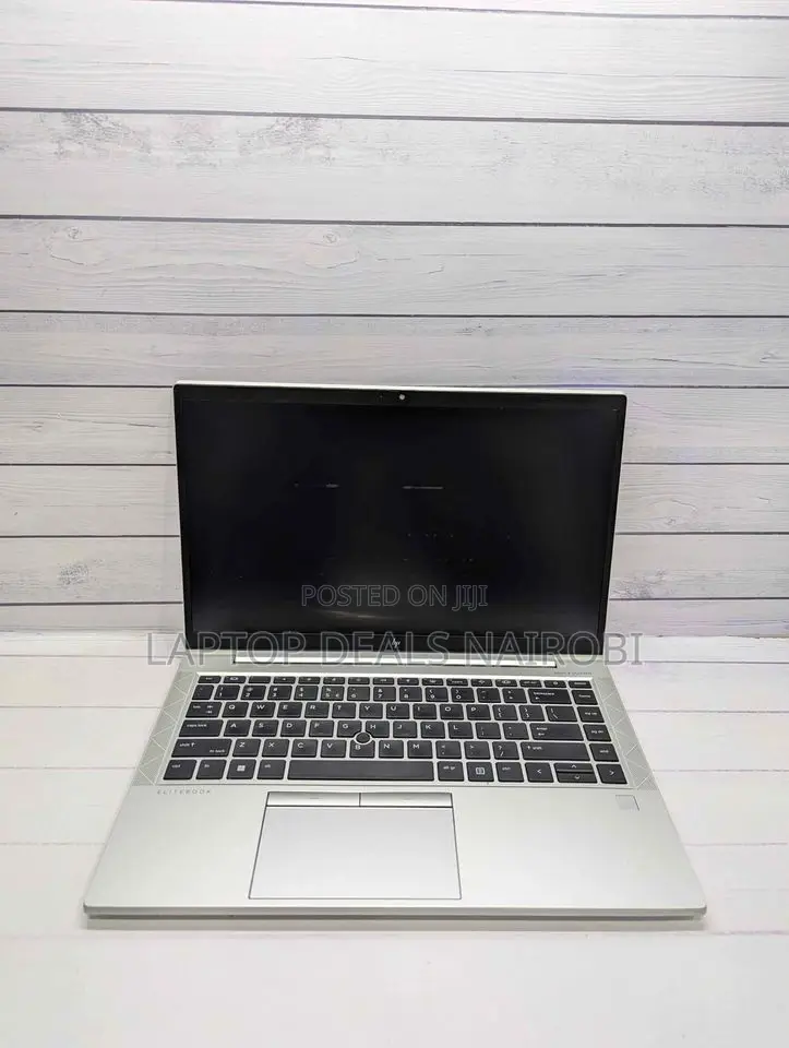 Laptop HP EliteBook 845 G8 16GB AMD Ryzen 5 SSD 256GB