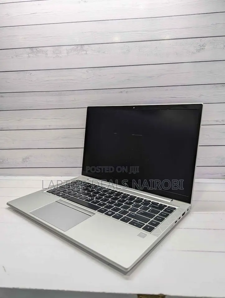 Laptop HP EliteBook 845 G8 16GB AMD Ryzen 5 SSD 256GB