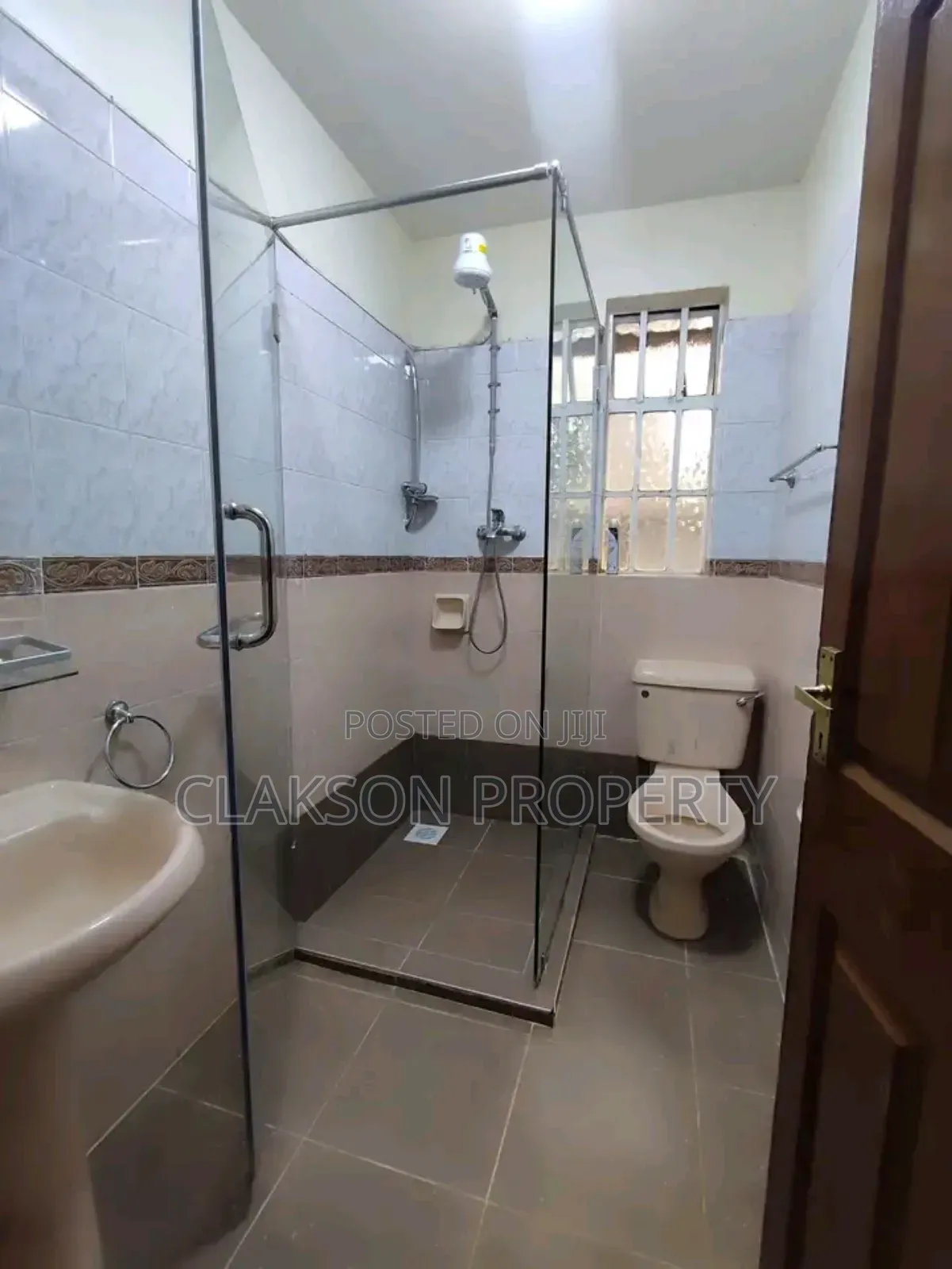 4bdrm Apartment in Riara, Kilimani for rent