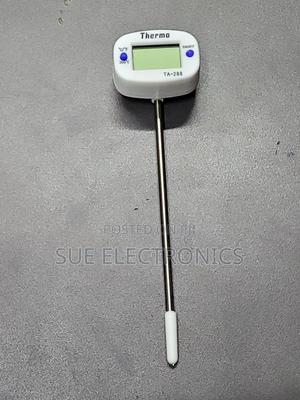 Digital Kitchen Thermometer T - thumbnail 2