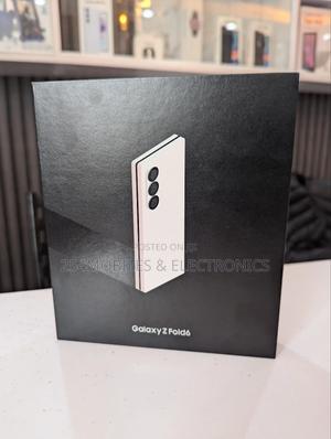 New Samsung Galaxy Z Fold6 256 GB Pink