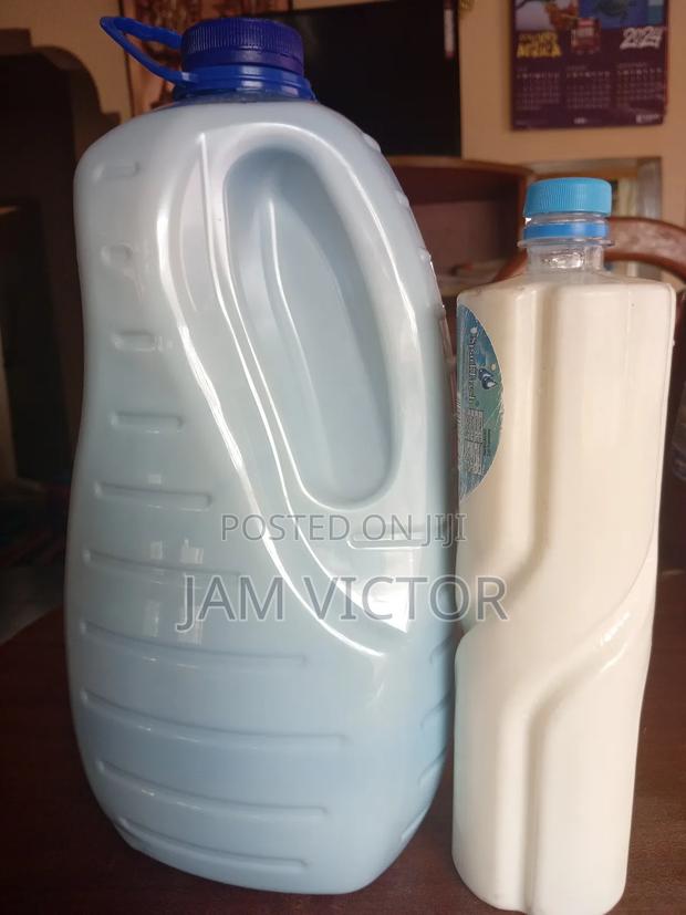 Pure Fresh Farm Goat Milk. - thumbnail 7