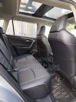 Toyota RAV4 2019 Silver