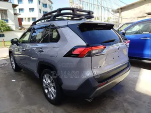 Toyota RAV4 2019 Silver