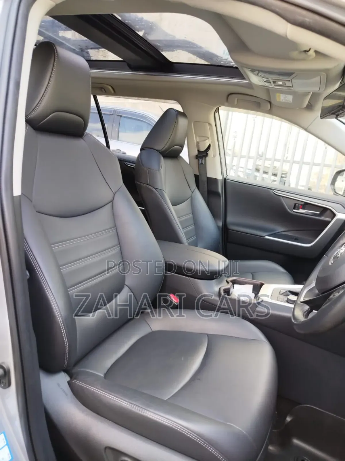 Toyota RAV4 2019 Silver