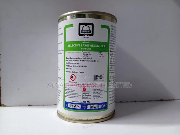 Ariane Selective Herbicide Lawn Weed Killer 200ml - main view