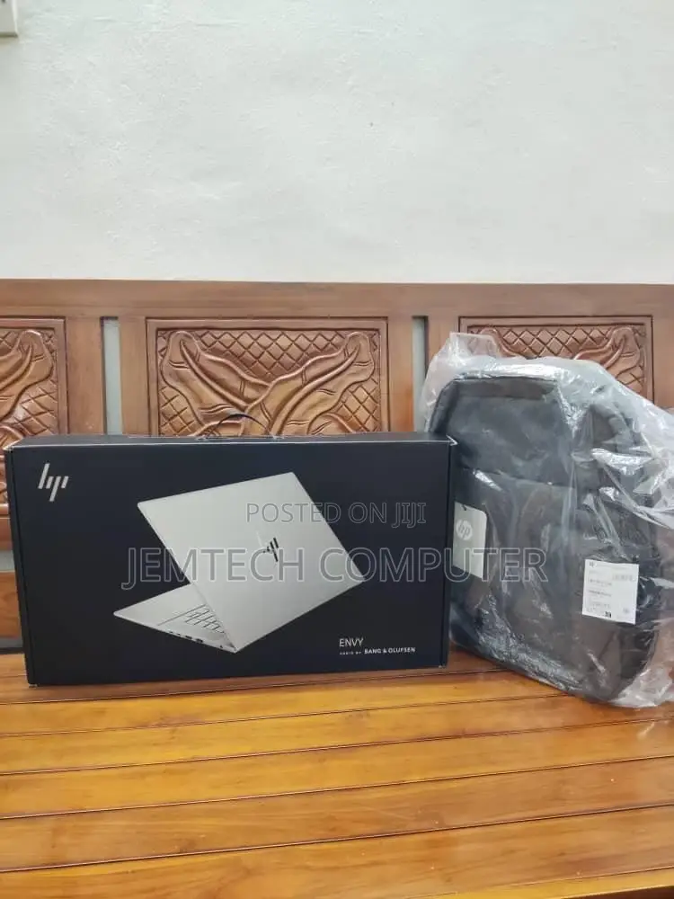 New Laptop HP Envy 16 Gaming 16-H1023dx 16GB Intel Core I7 SSD 1T