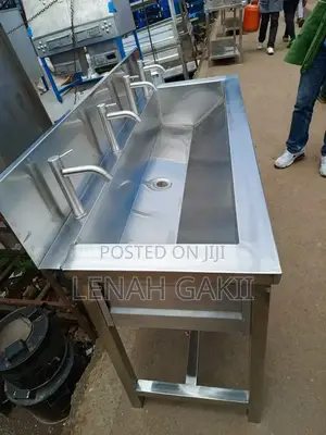 Theater Surgical Scrub Sink