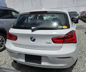 BMW 118i 2017 White
