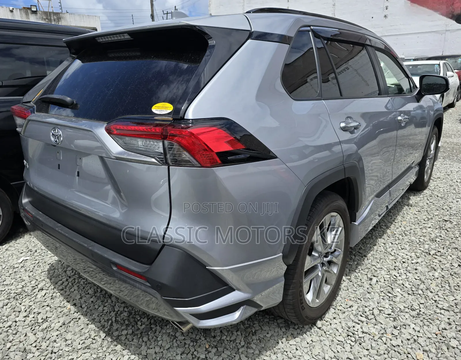 Toyota RAV4 Limited FWD 2019 Silver